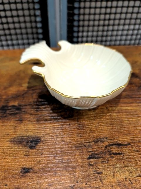 Lenox shell Housewares