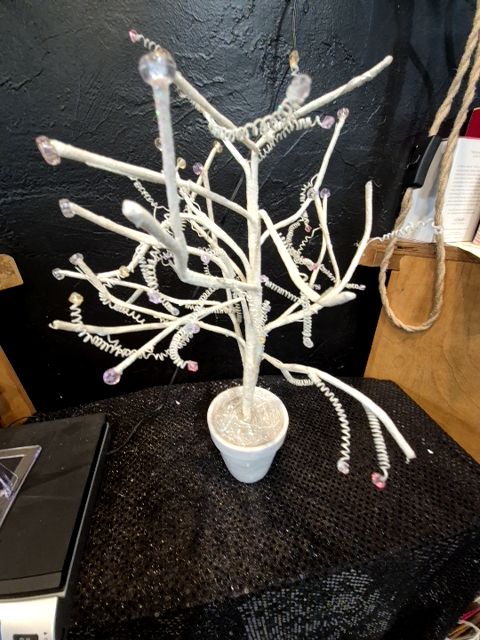 Beaded White Wire Tree, 4" × 16"