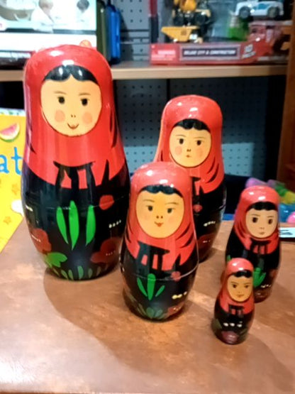 Matryoshka/Nesting dolls (5)vintage