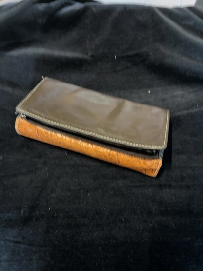Leather  Hand Bag/Wallet