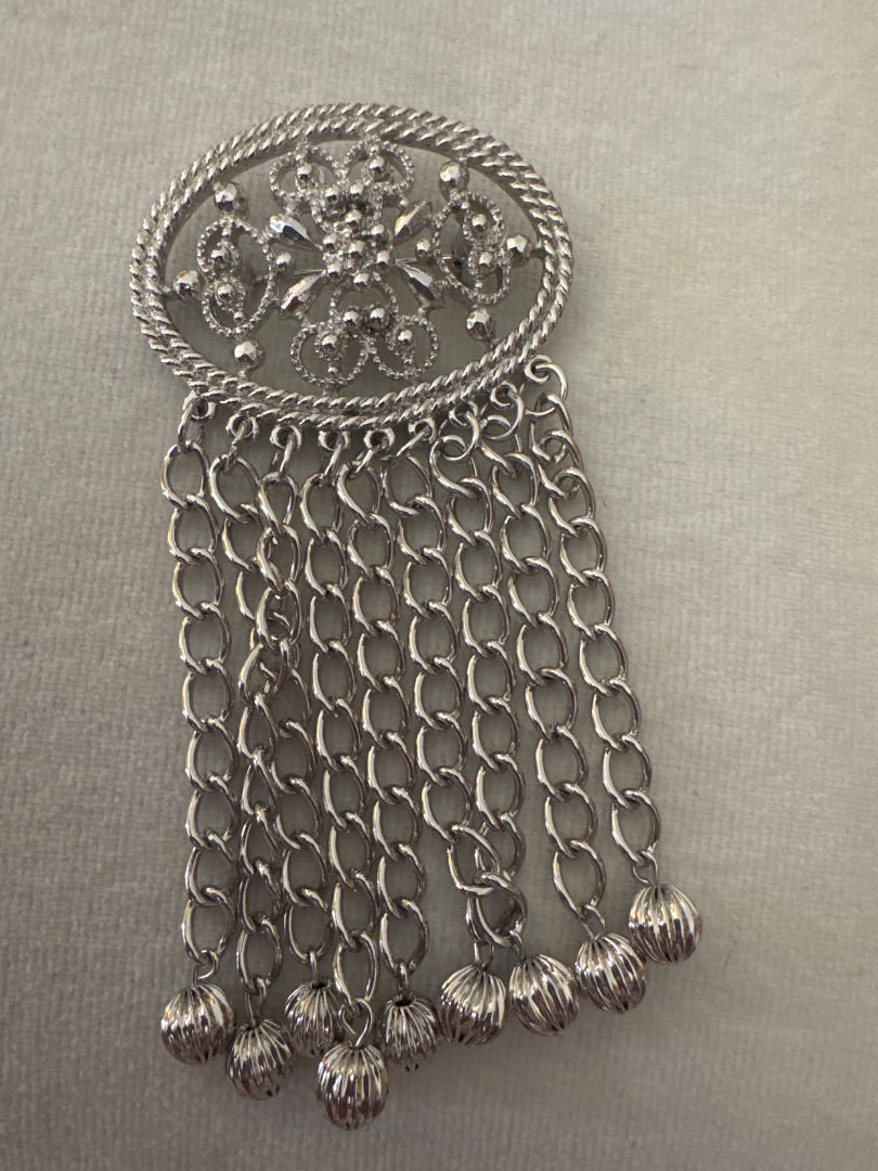 Sarahcov Sarah Coventry vintage tassel brooch