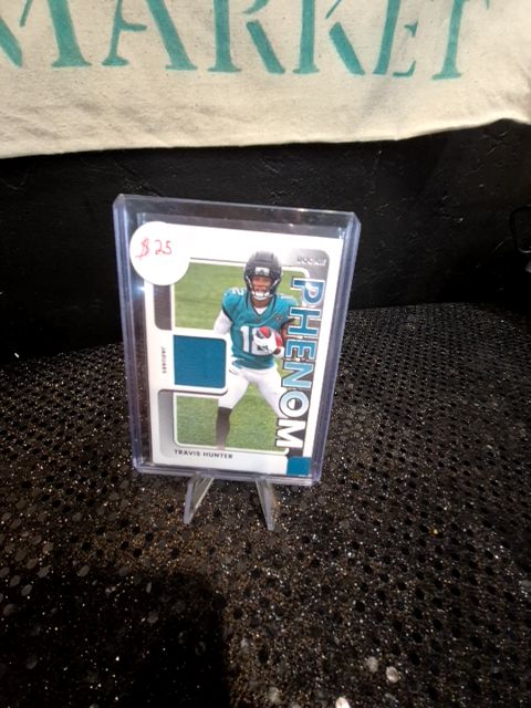 Panini 2025 Travis Hunter Jaguars Trading Card