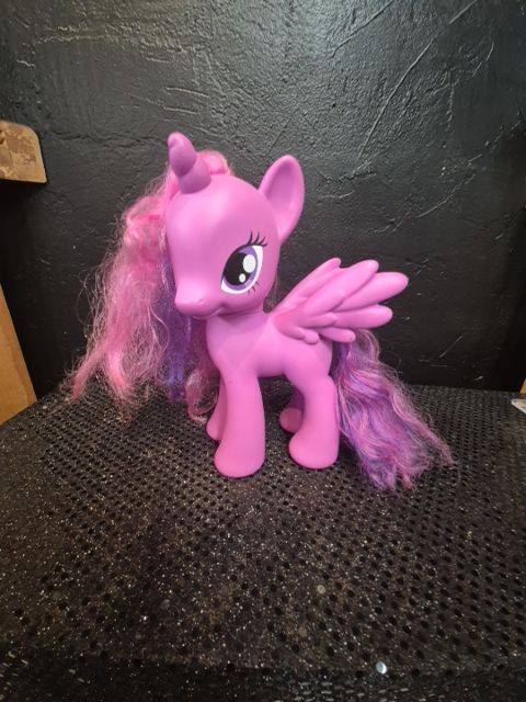 Purple  2013 My Little Pony Twilight Sparkle Figurine, 8"