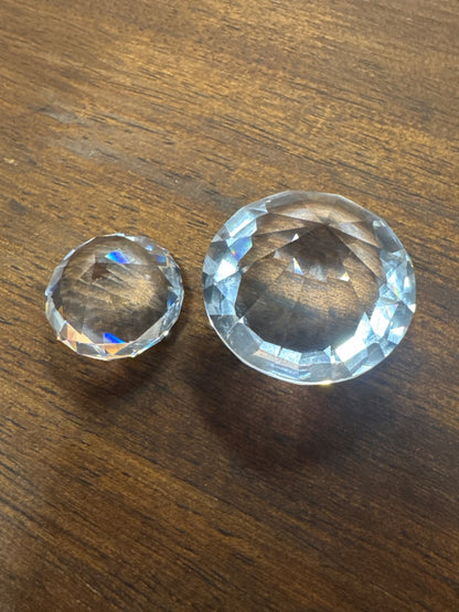 2 Swavorski diamonds