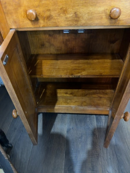 Medium Pine  Desk, 25” x 39” x 11”