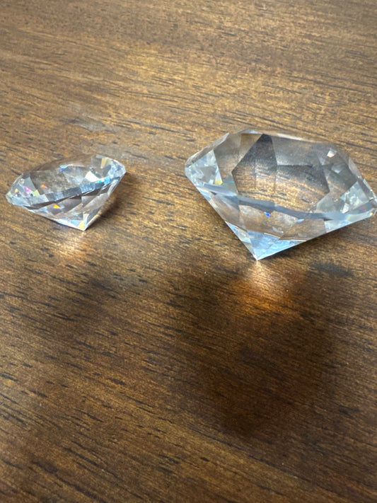 2 Swavorski diamonds