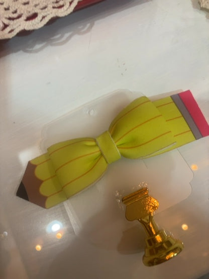 Scubba pencil hairbow