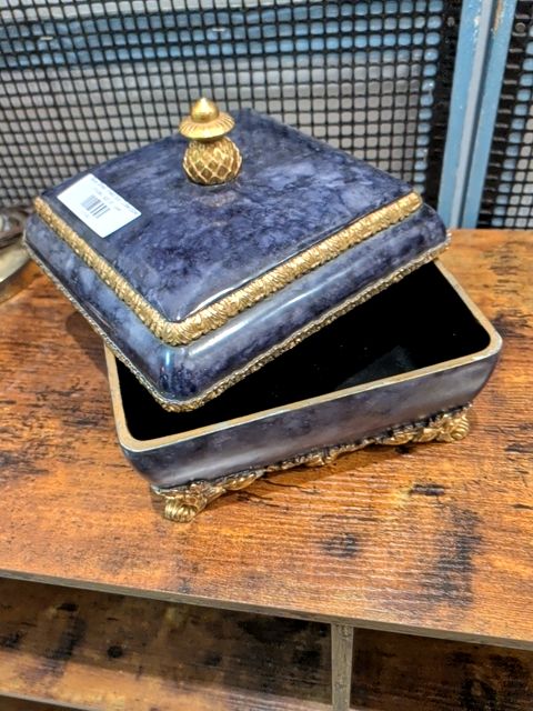 Blue Small chest box Collectible