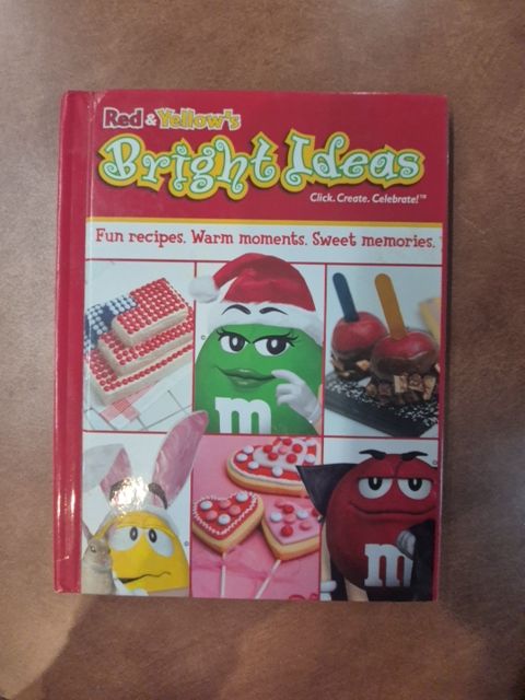 Red & Yellow's Bright Ideas : Fun Recipes, Warm moments. Sweet memories.