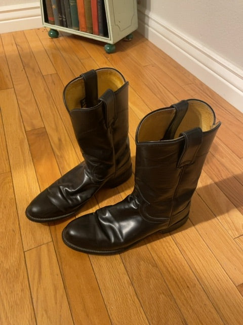 Black Justin cowboy boots, 7.5