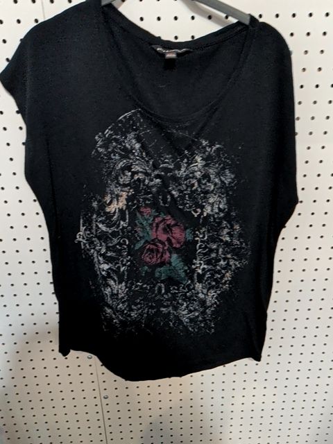 T-shirt size M Rock & Republic