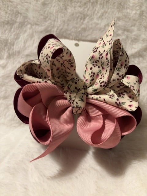 MysticalCreationsByMaira Octupus Bow