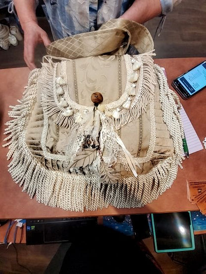 Shoulder bag Cream