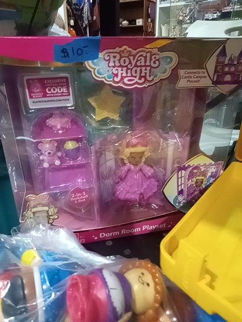 New Royal High toy set