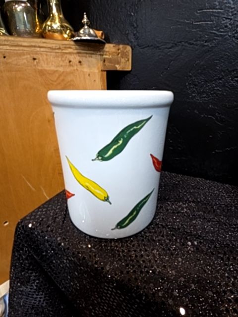 Bia Cordon Blue Chili Pepper Utensil Holder