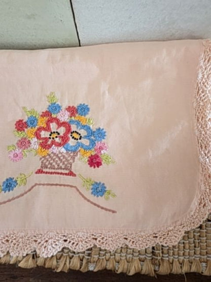 Antique runner pink floral