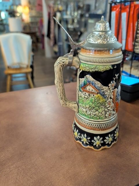 Musical beer stein