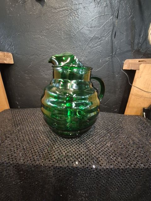 Anchor Hocking Whirly Twirly Pitcher, 8" × 9", Forrest Green