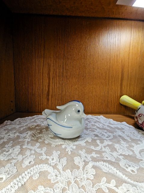 Vintage Ben Rickert Fine China Blue White Partridge Bird Shape Pomander LR