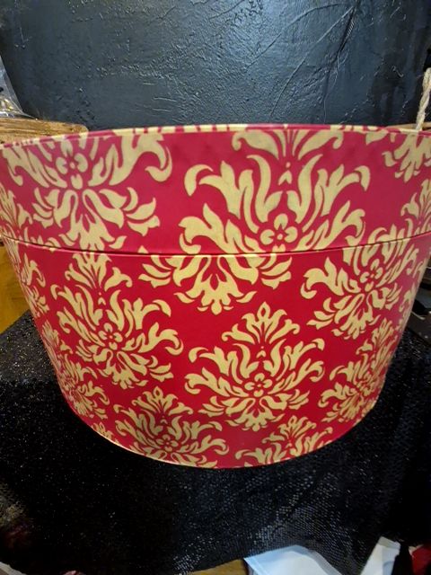 Red W/Gold Flowers  Vintage Hat Box - Red with Gold Flower Pattern, 15" × 7"