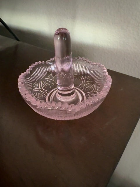Pink Mosser Glass Mosser ring holder