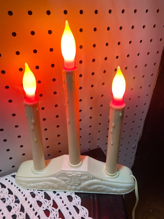 cream unknown Electric candles, Medium