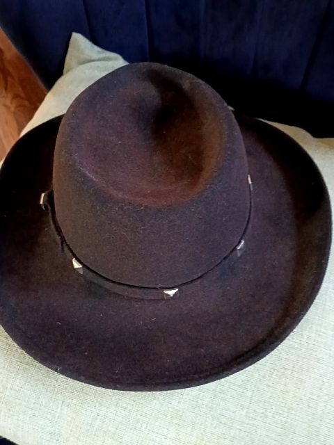 Black  Black gambler hat size medium, Medium