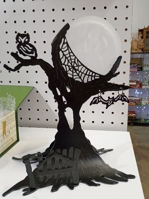 Partylite man in the moon candle holder