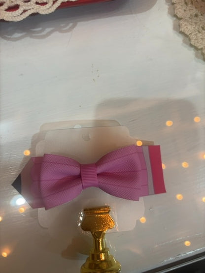 MysticalCreationsByMaira Vinyl pencil hairbow