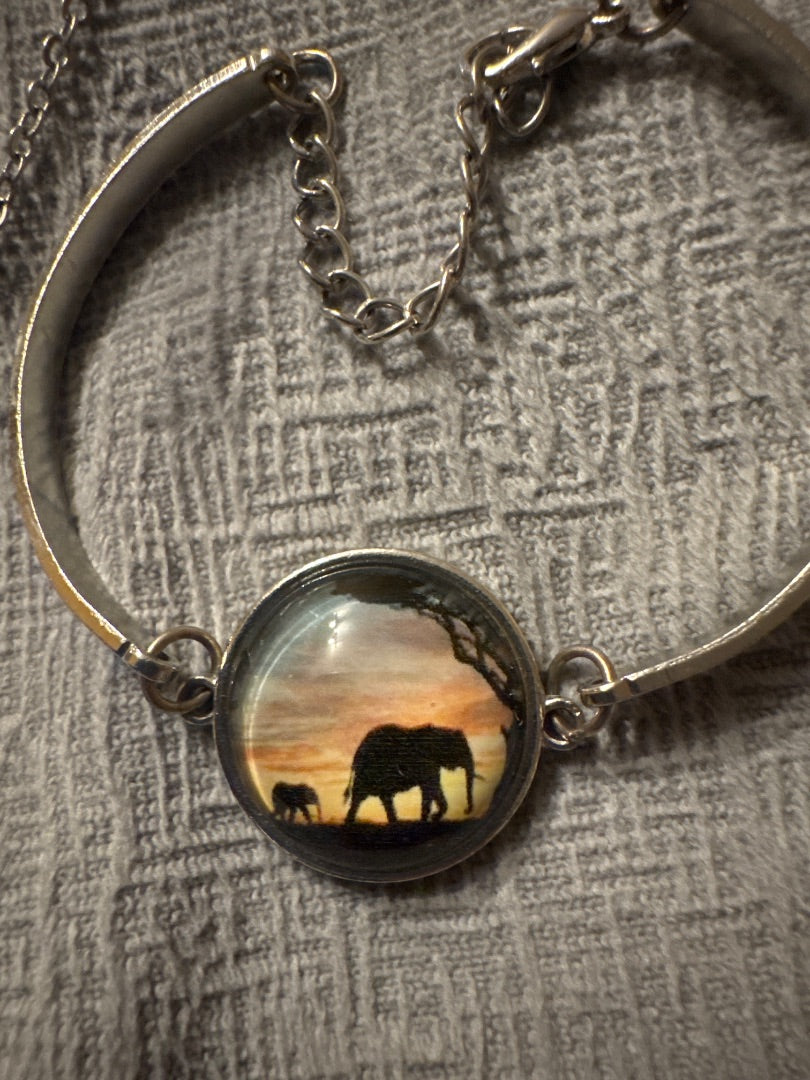 Earrings/Necklace/Bracelet Sunset Elephant Silhouette Set