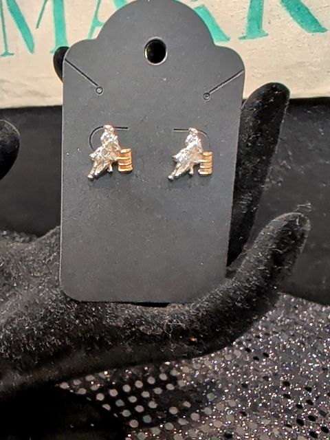 Barrel Racing earring