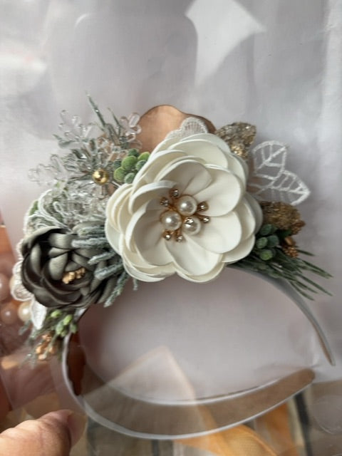 Luxurious Holiday headband