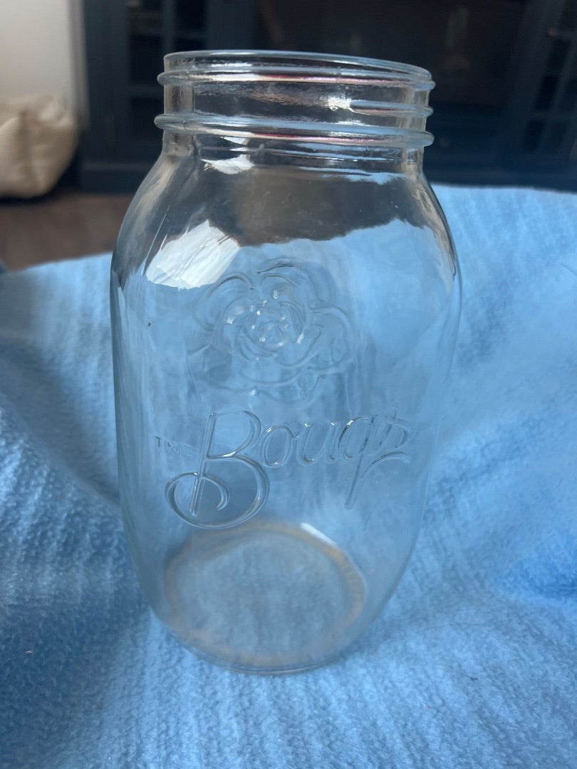 Vintage Bougs floral mason jar