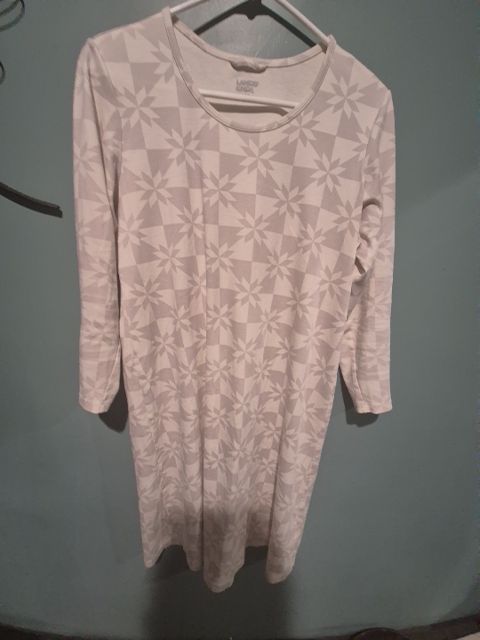 Lands End Long sleeve night gown Size S