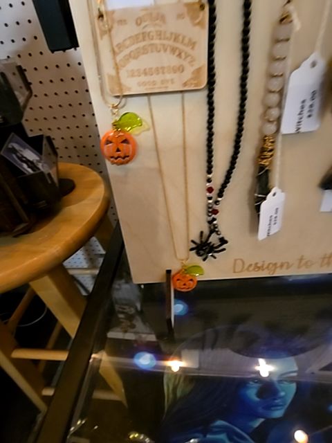 Necklace Pumpkin