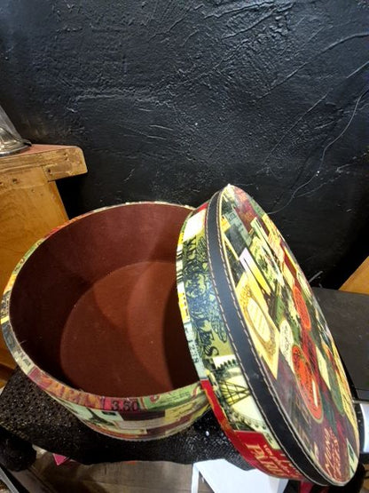 Vintage Hat Box, 12.5" × 8.5"