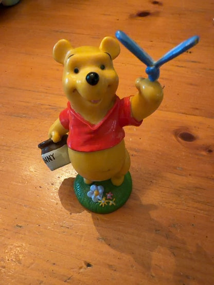 Vintage Winnie The Pooh w/Honey Pot