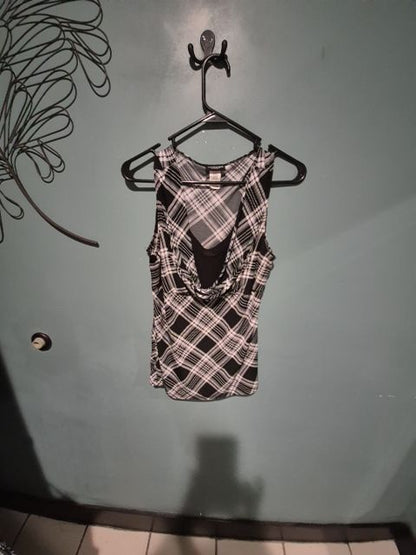 Black & White Plaid Perception Concept Sleeveless Shirt, MD