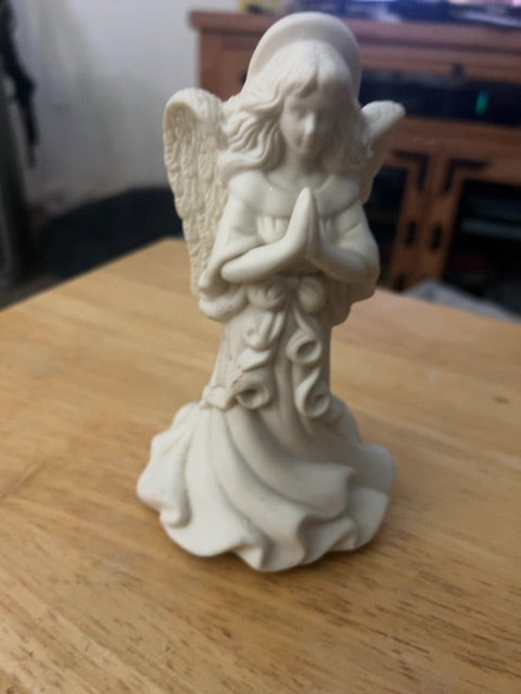 Party light praying angel