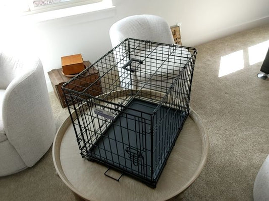 Blk  Medium Dog Crate, 18"w x 24" l x 20" t