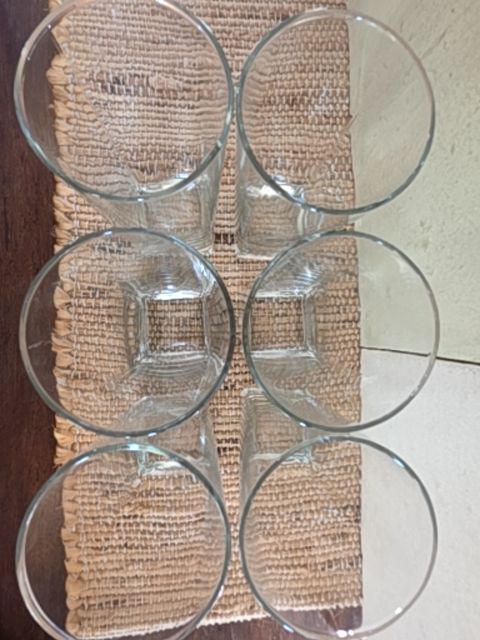 Square Round drinking glasses -6