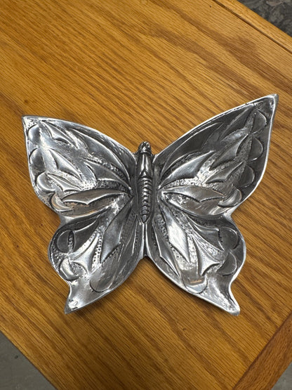 Butterfly dish