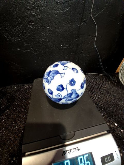 Porcelain Carpet Ball, 3"
