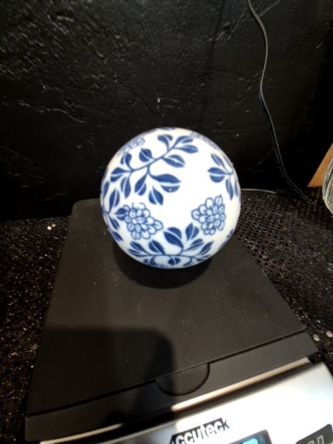 White w/Cobalt Blue  Porcelain Carpet Ball, 3"