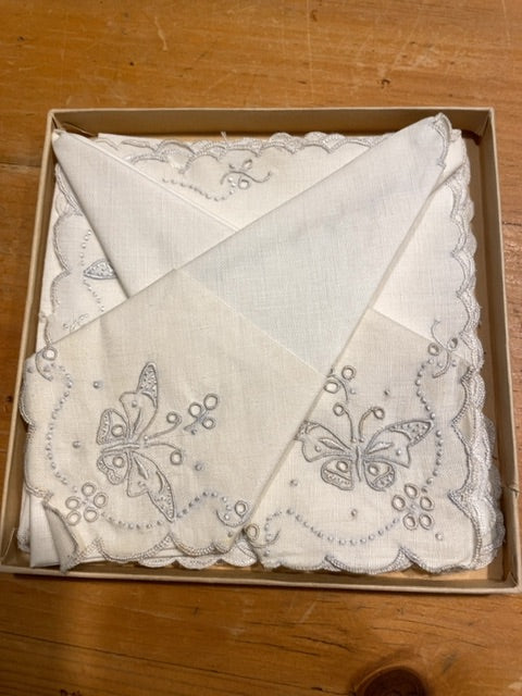 Hand embroidered butterfly napkin set