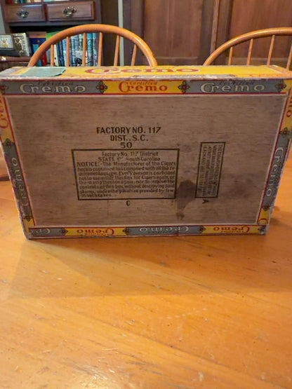 Vintage Cremo Cigar Box