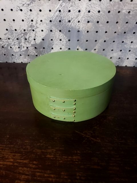 Light round green box