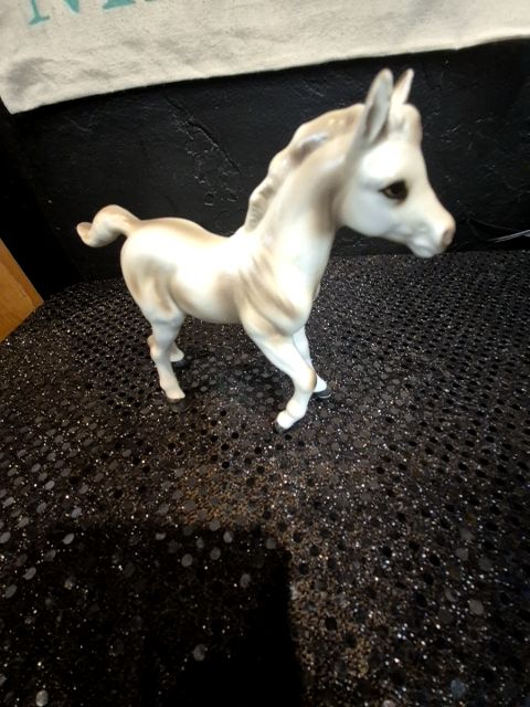 White w/Black Markings Vintage Ceramic Horse Figurine, 5" × 1.5" × 4.5"