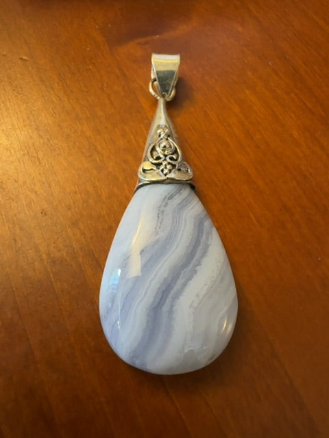Blue lace agate pendant
