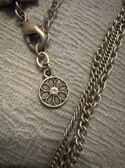 Sweet Romance Blue Rose Pendant Necklace